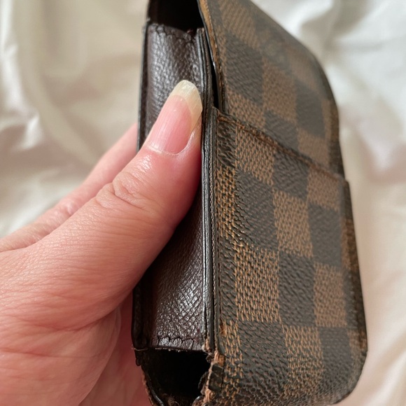 Authentic Louis Vuitton Damier Lipstick or Cigarette case - Picture 4 of 9
